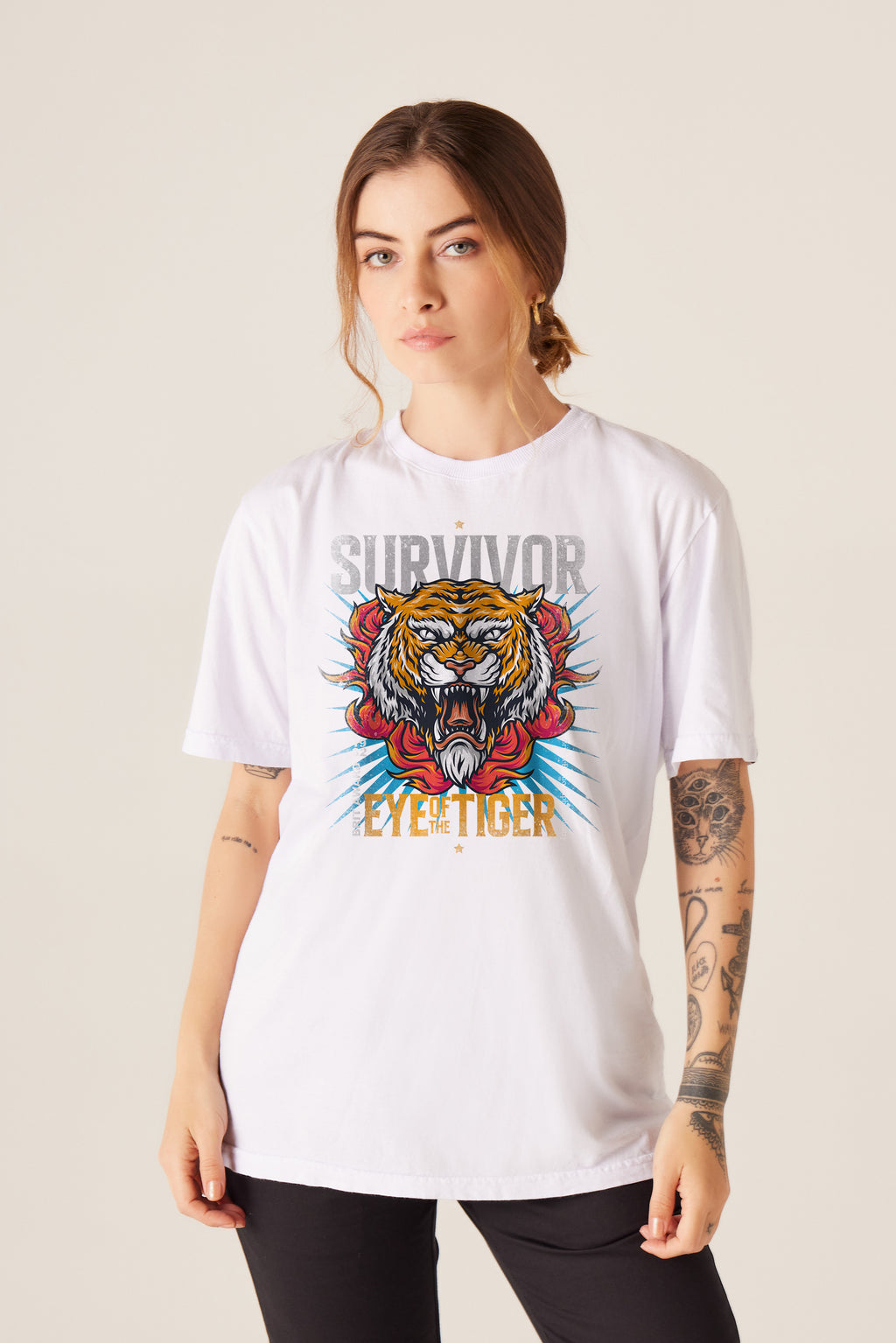 Camiseta Feminina  ⁠⁠Survivor