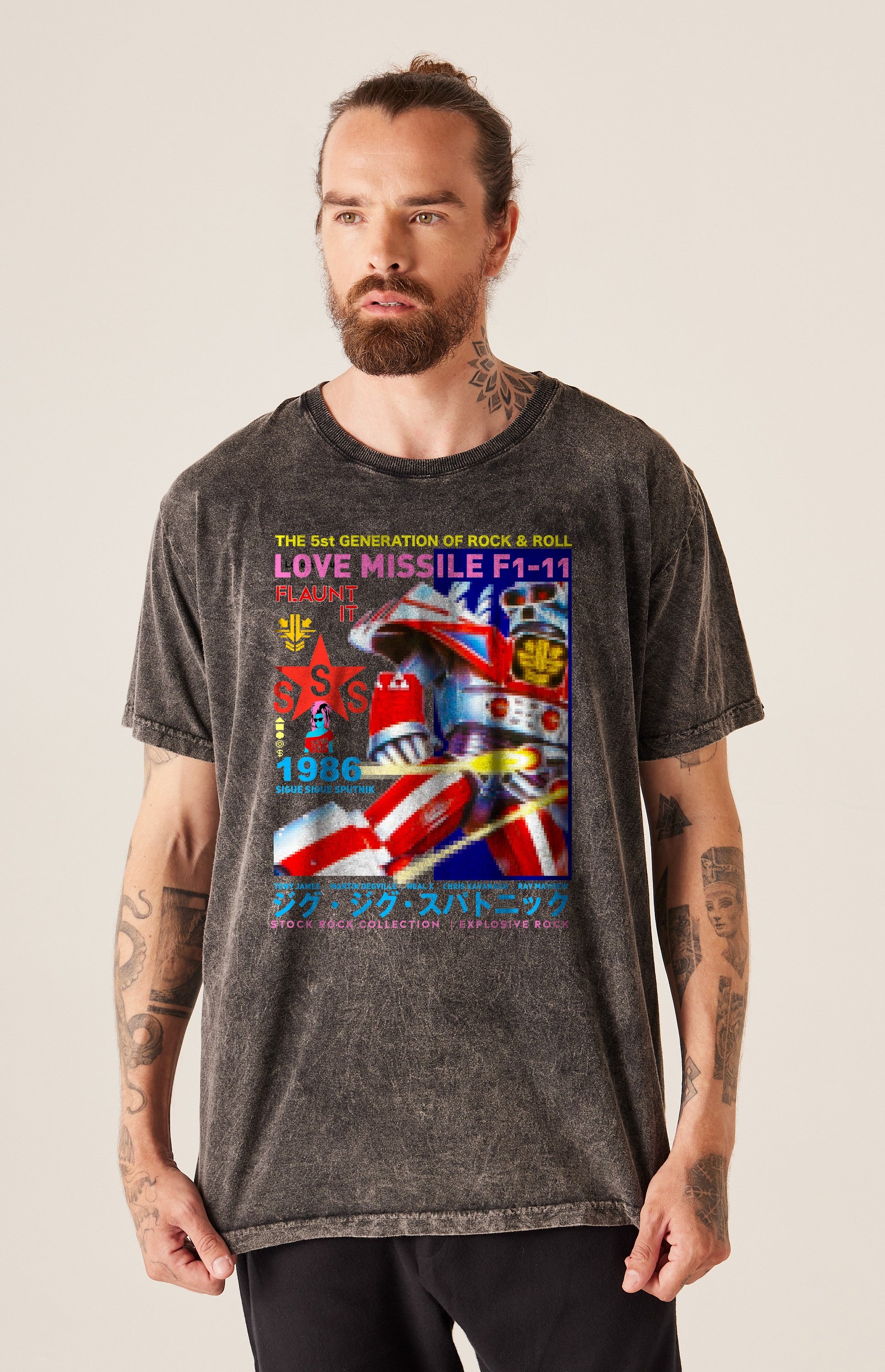 Camiseta Tradicional Masculina Love Missile