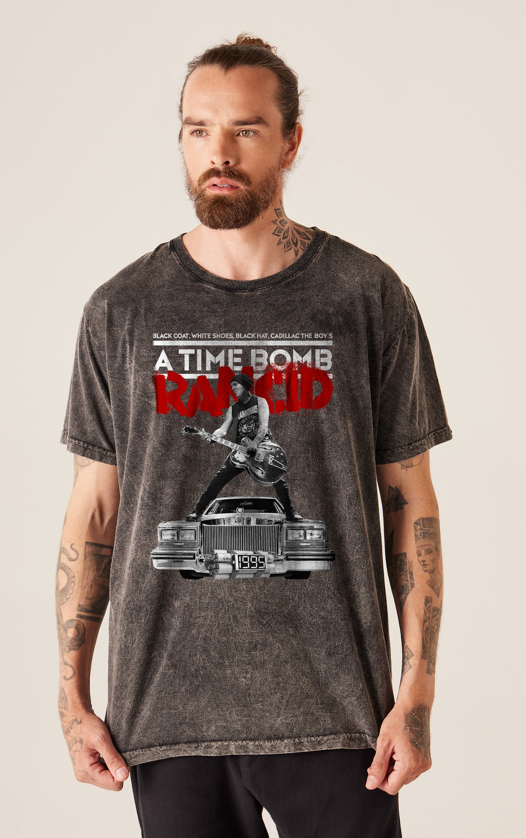 Camiseta Tradicional Masculina ⁠Time Bomb